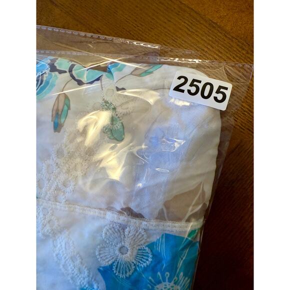 Chicos NEW White Open Floral Lightweight Cardigan Size Large - Picture 9 of 12